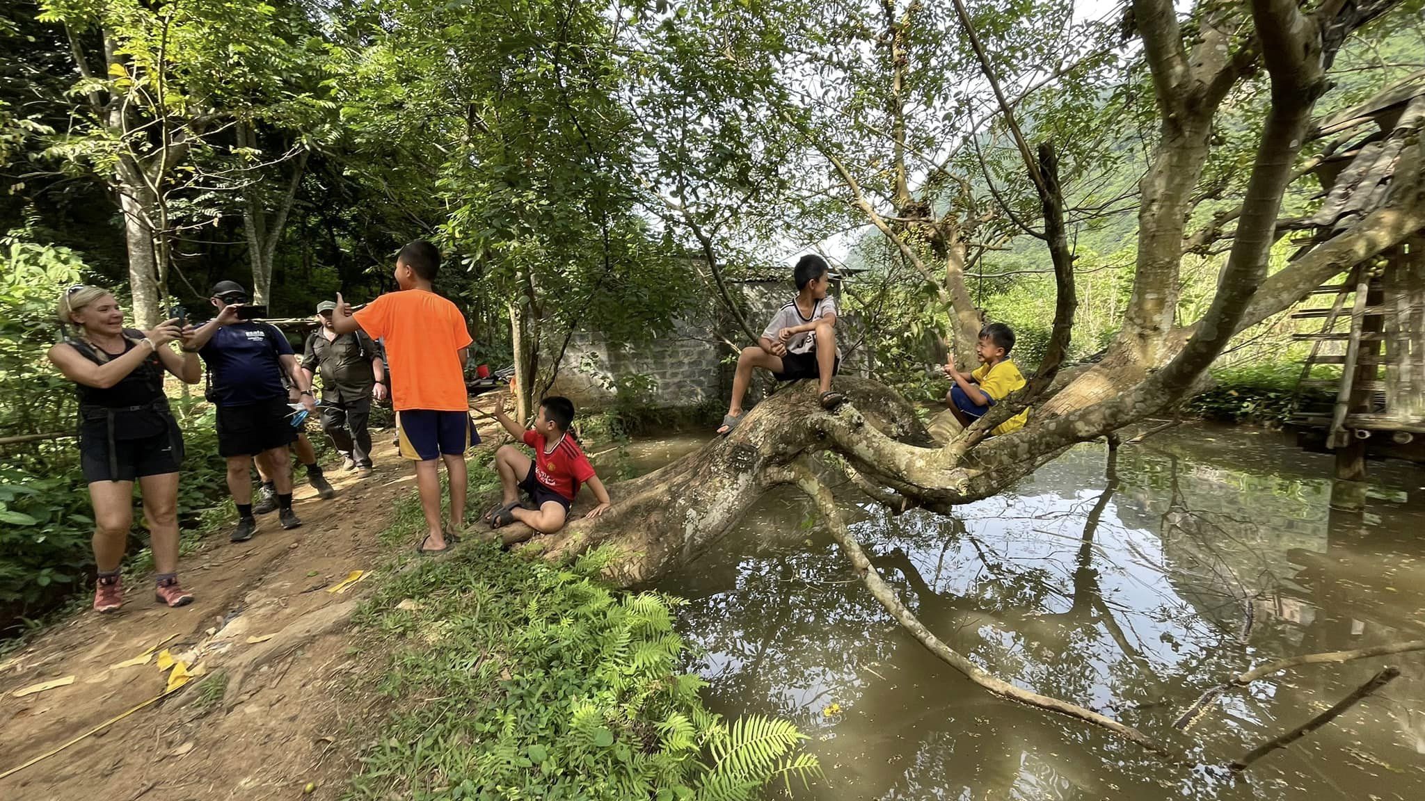 Hiking Tour Northern Vietnam 9 Days Mai Chau, Pu Luong